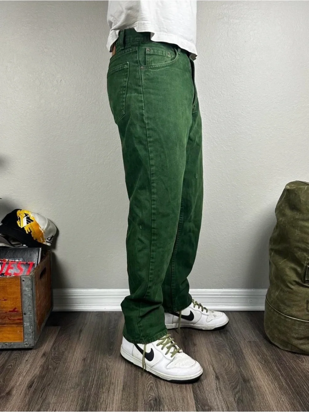 Men's Vintage Levi’s 554 Jeans Green - Picture 2 of 7